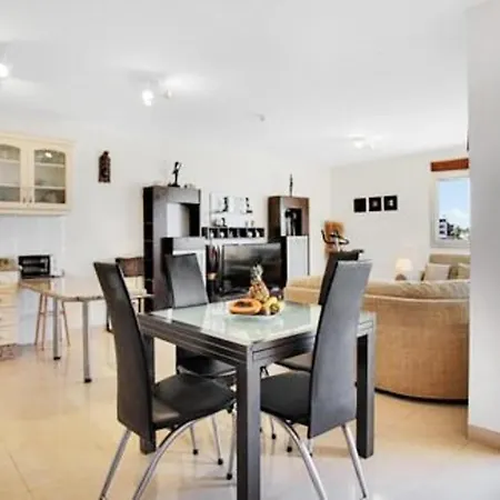 Apartment Nice Apartment In Adeje With Outdoor Swimming Pool, Wifi And 2 Bedrooms *