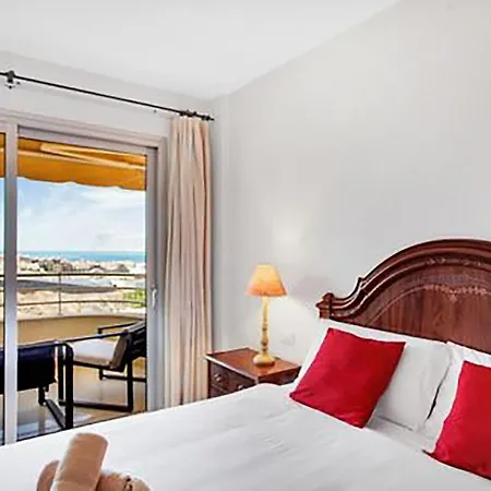 Nice Apartment In Adeje With Outdoor Swimming Pool, Wifi And 2 Bedrooms